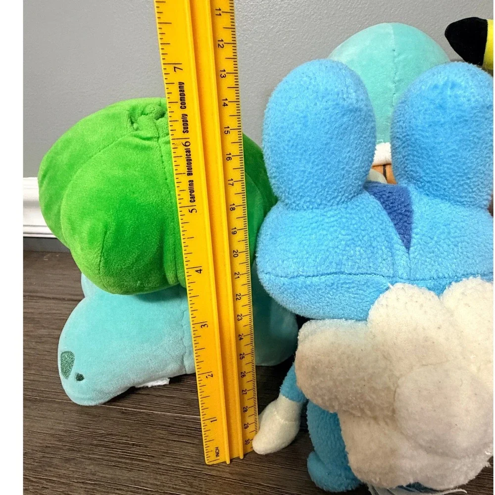 Pokemon Plush Lot of 7 Pikachu Charmander Squirtle Bulbasaur‎ Jigglypuff Froakie